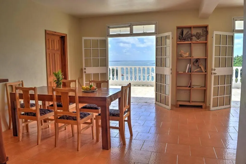 Oceanfront 3-Bedroom Villa With Spectacular View! Calibishie